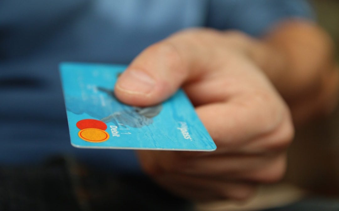 Ethics of Disclosure to Clients Who Pay With Plastic or Online Transfers